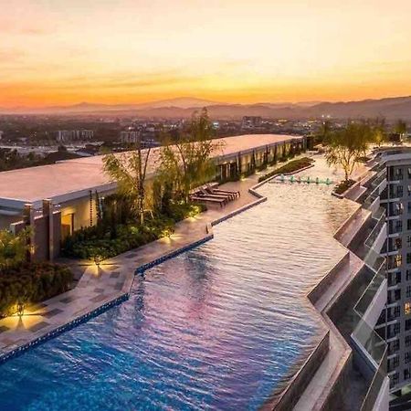 New & Cozy 2 Bedroom @ The Astra Sky River Чиангмай Екстериор снимка
